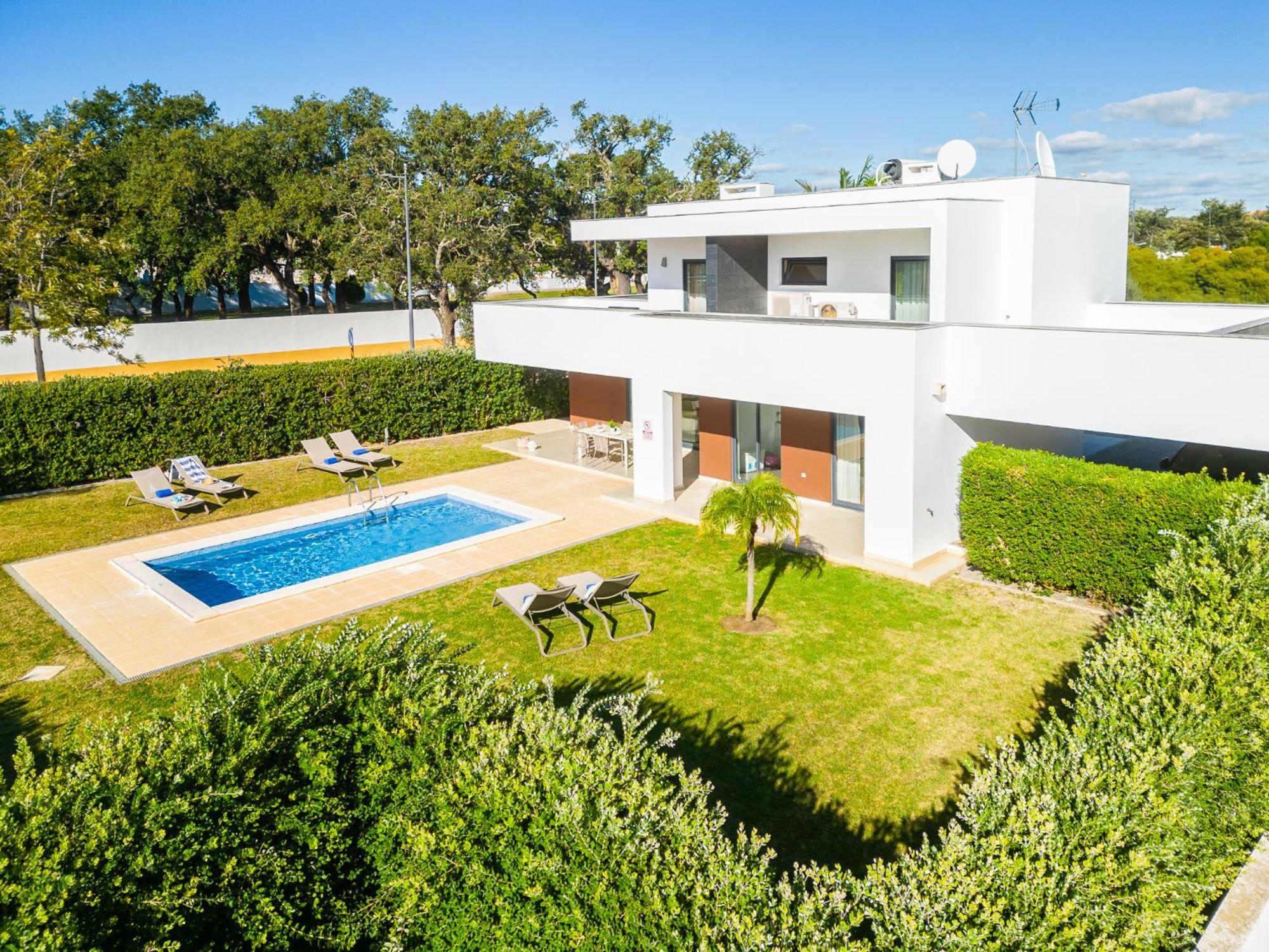 Villas Novochoro - Large Garden- Heatable Pool Albufeira Dış mekan fotoğraf